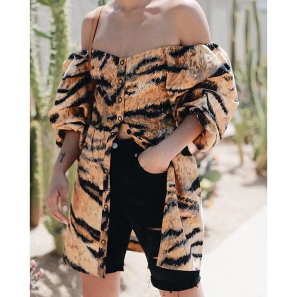 Hofmann Copenhagen Animal Print Mini Dress in Golden Hour - Picture 6 of 8